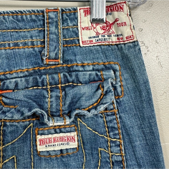 True Religion Women’s Blue Denim Cargo Shorts Size 27 - Picture 4 of 7